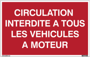 PARC DU PRESBYTERE: circulation interdite à tous les véhicules à moteur